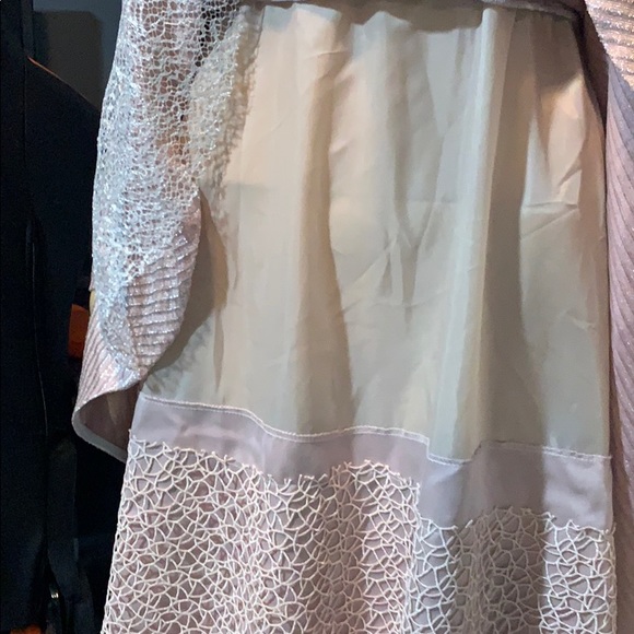 Peter Pilotto Jersey & Lace Embroidered Dress - Picture 6 of 8